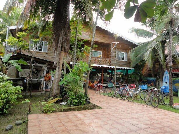Imagen general del Hotel Spanish by the Sea - Bocas - Hostel. Foto 16