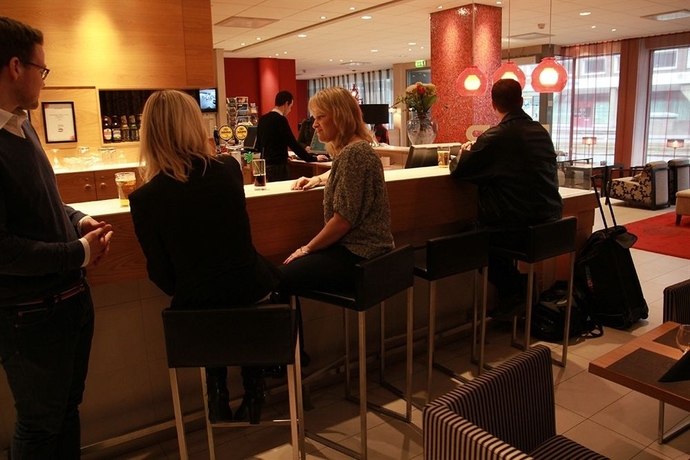 Imagen del bar/restaurante del Hotel Spar Majorna. Foto 7