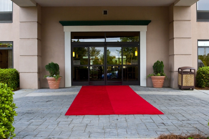 Imagen general del Hotel Spark By Hilton Charlotte Tyvola I-77. Foto 1