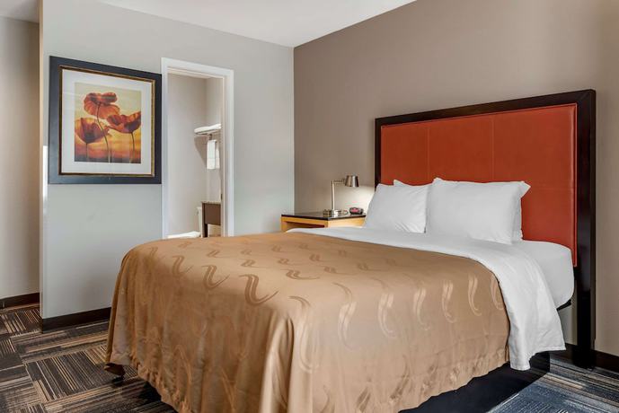 Imagen de la habitación del Hotel Spark By Hilton Evansville Downtown. Foto 11