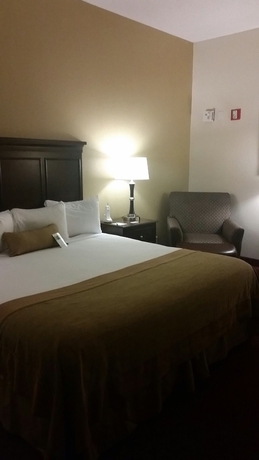 Imagen de la habitación del Hotel Spark By Hilton Greensboro. Foto 6