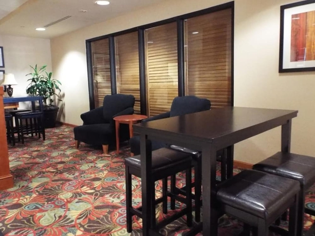 Imagen de los interiores del Hotel Spark By Hilton Greensboro. Foto 18
