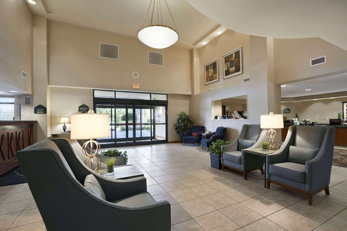 Imagen de los interiores del Hotel Spark By Hilton Greensboro. Foto 19