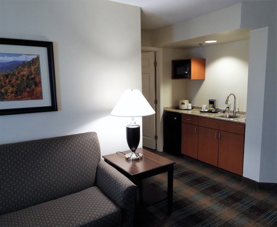 Imagen de la habitación del Hotel Spark By Hilton Greensboro. Foto 16