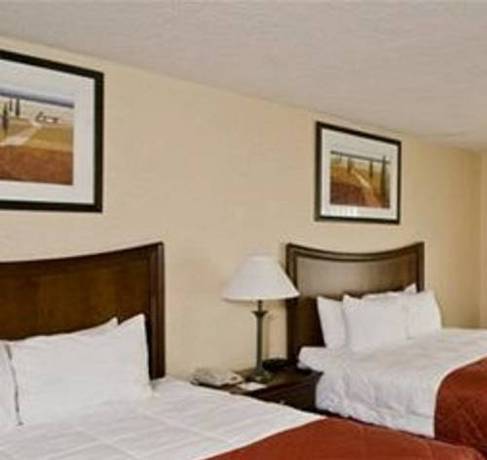 Imagen de la habitación del Hotel Spark By Hilton Lake George Outlets. Foto 14