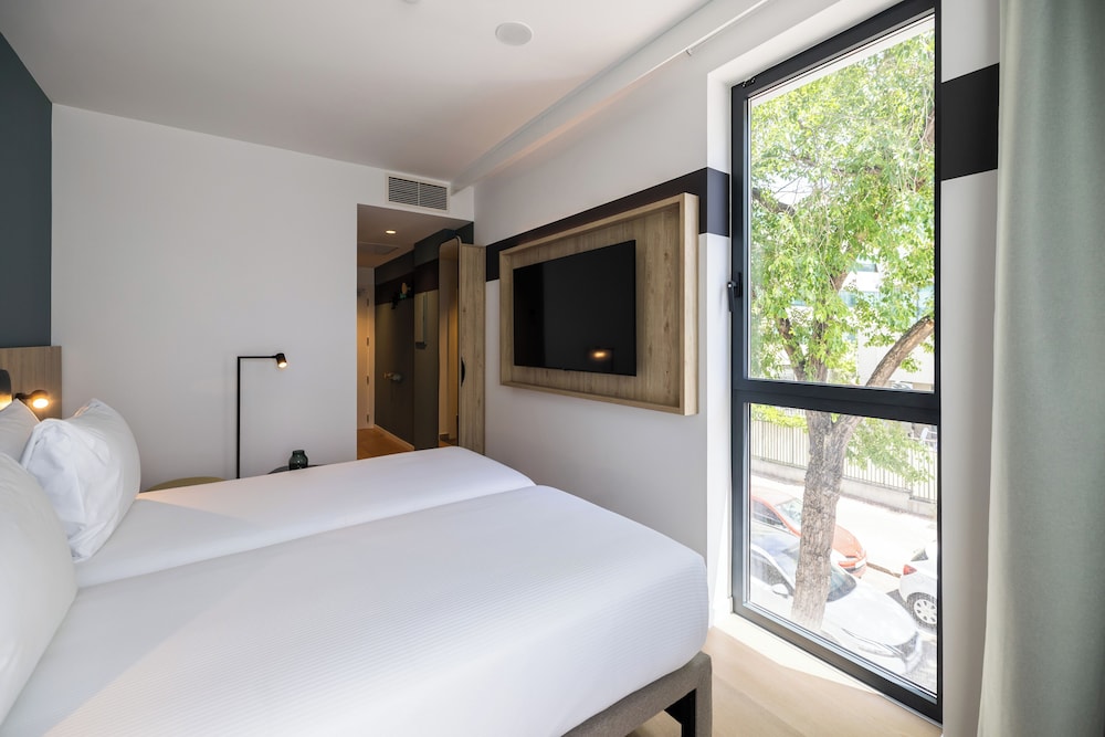 Imagen de la habitación del Hotel Spark By Hilton Madrid Alcala. Foto 4