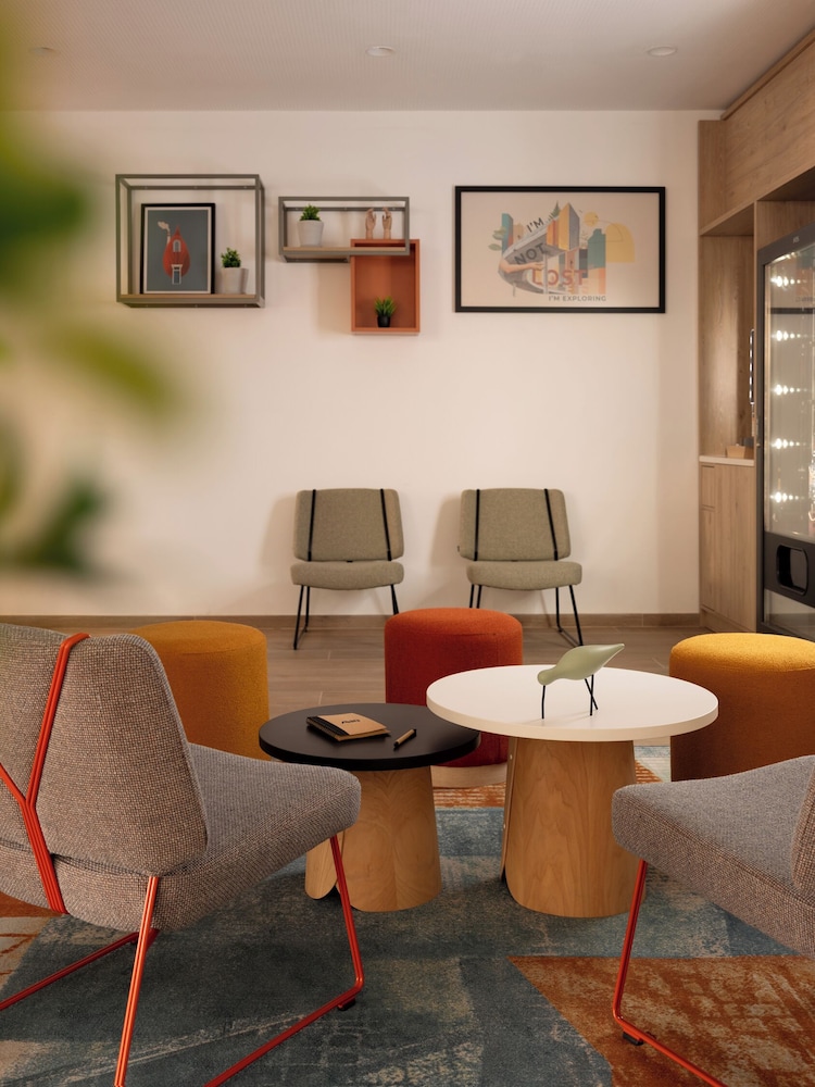 Imagen de los interiores del Hotel Spark By Hilton Madrid Alcala. Foto 13