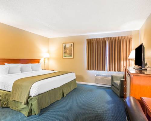 Imagen de la habitación del Hotel Spark By Hilton Modesto. Foto 3