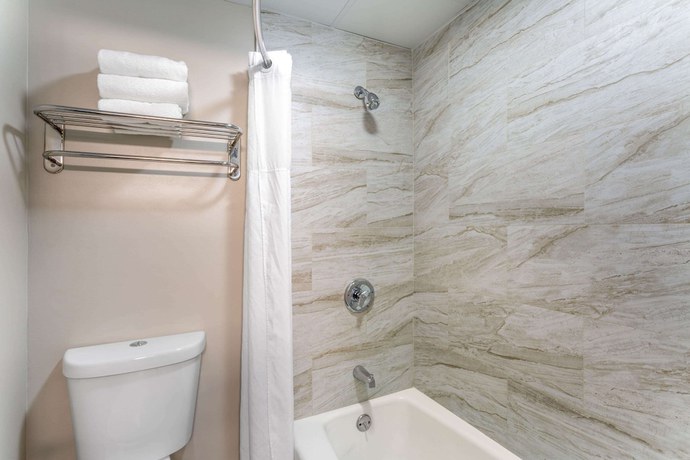 Imagen de la habitación del Hotel Spark By Hilton Mystic Groton. Foto 7