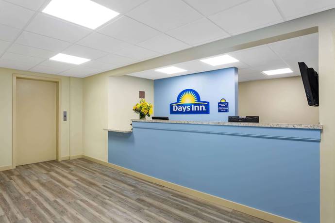 Imagen de los interiores del Hotel Spark By Hilton Mystic Groton. Foto 16