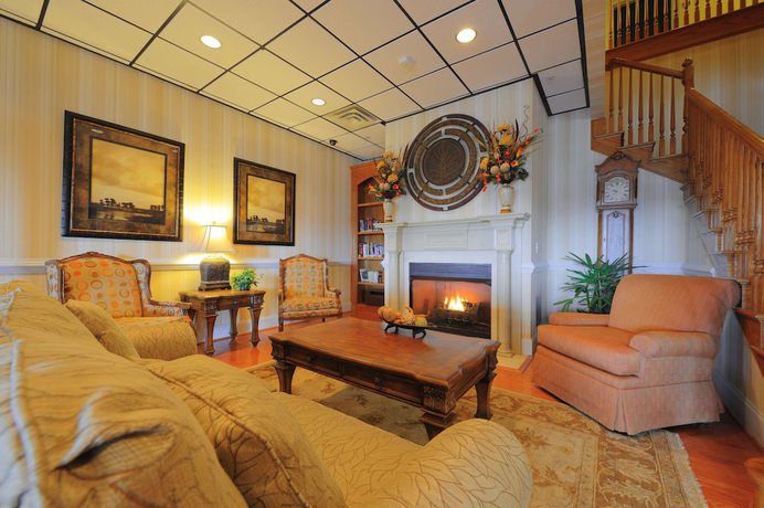 Imagen de los interiores del Hotel Spark By Hilton Orangeburg. Foto 14