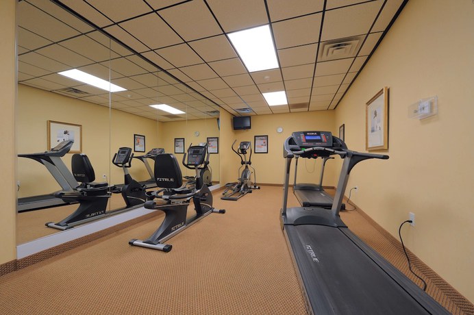 Imagen de los interiores del Hotel Spark By Hilton Orangeburg. Foto 16