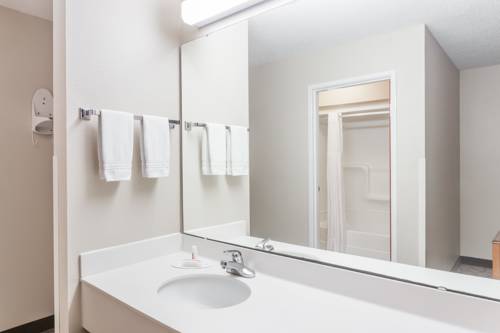 Imagen de la habitación del Hotel Spark By Hilton Tifton. Foto 6