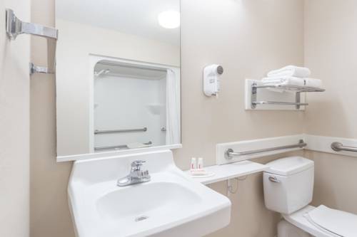 Imagen de la habitación del Hotel Spark By Hilton Tifton. Foto 8