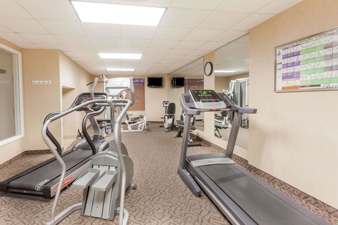 Imagen de los interiores del Hotel Spark By Hilton Winchester. Foto 12