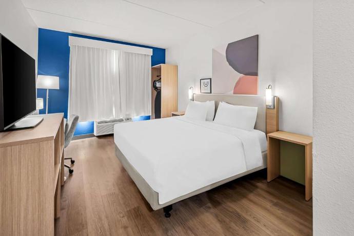 Imagen de la habitación del Hotel Spark By Hilton Woodbridge. Foto 2