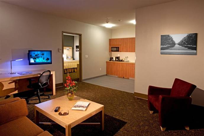 Imagen de la habitación del Hotel Spark by Hilton Artesia. Foto 7