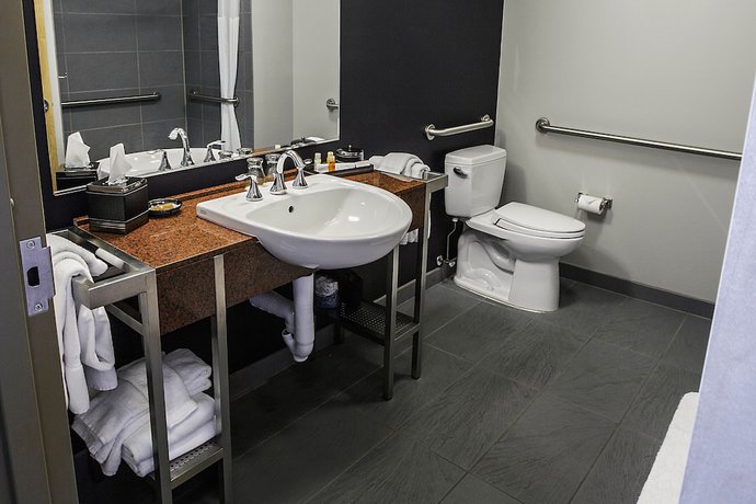 Imagen de la habitación del Hotel Spark by Hilton Artesia. Foto 9