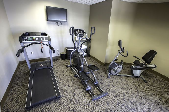 Imagen de los interiores del Hotel Spark by Hilton Artesia. Foto 19