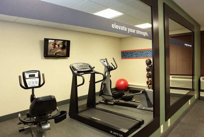 Imagen de los interiores del Hotel Spark by Hilton Atlanta Airport South College Park. Foto 8