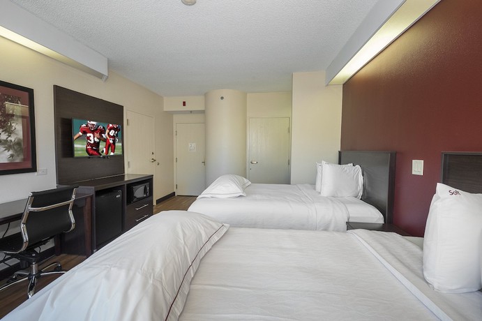 Imagen de la habitación del Hotel Spark by Hilton Bentonville. Foto 2