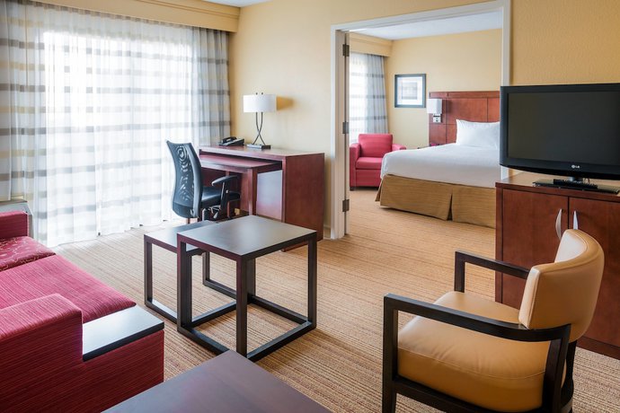 Imagen de la habitación del Hotel Spark by Hilton Bettendorf Quad Cities. Foto 10
