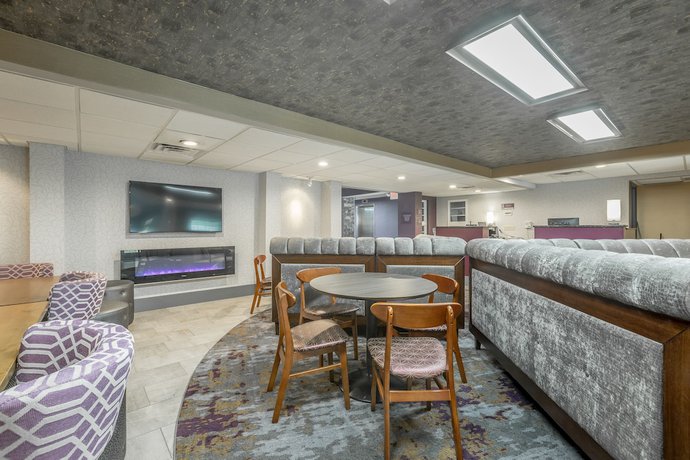 Imagen de los interiores del Hotel Spark by Hilton Chattanooga Downtown. Foto 19