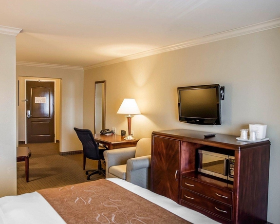Imagen de la habitación del Hotel Spark by Hilton Cincinnati Fairfield. Foto 10