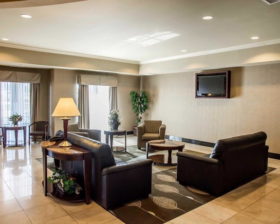 Imagen de los interiores del Hotel Spark by Hilton Cincinnati Fairfield. Foto 16
