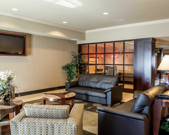 Imagen de los interiores del Hotel Spark by Hilton Cincinnati Fairfield. Foto 18