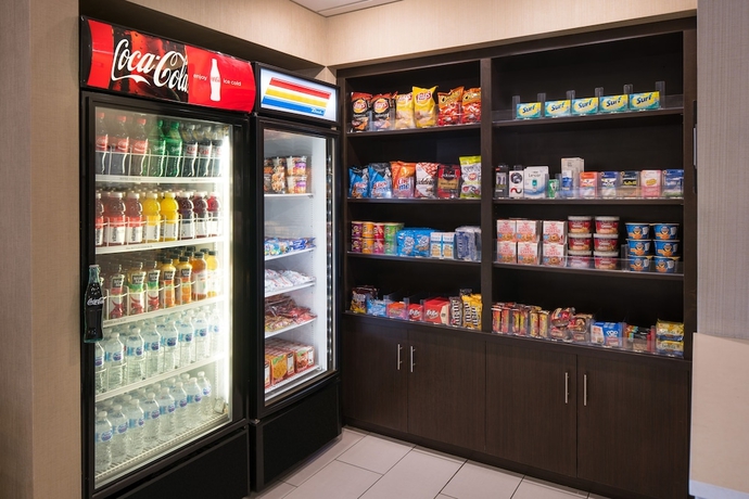 Imagen de los interiores del Hotel Spark by Hilton Denver International Airport. Foto 18