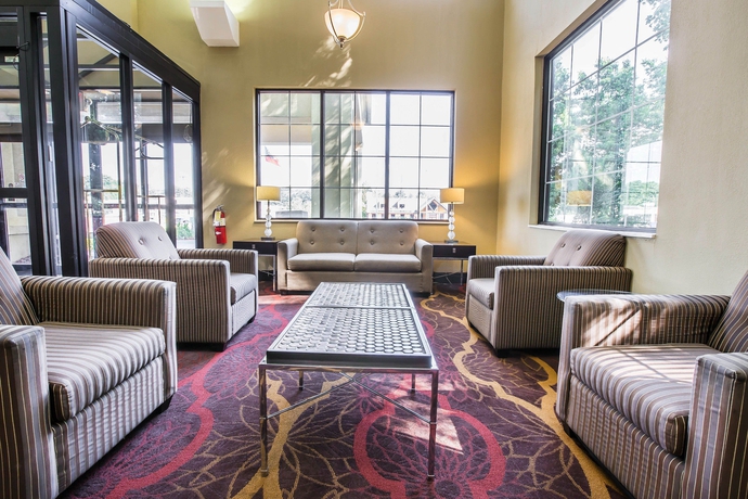 Imagen de los interiores del Hotel Spark by Hilton Duluth. Foto 11