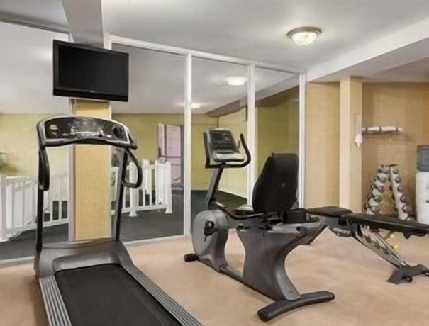 Imagen de los interiores del Hotel Spark by Hilton Edmundston. Foto 13