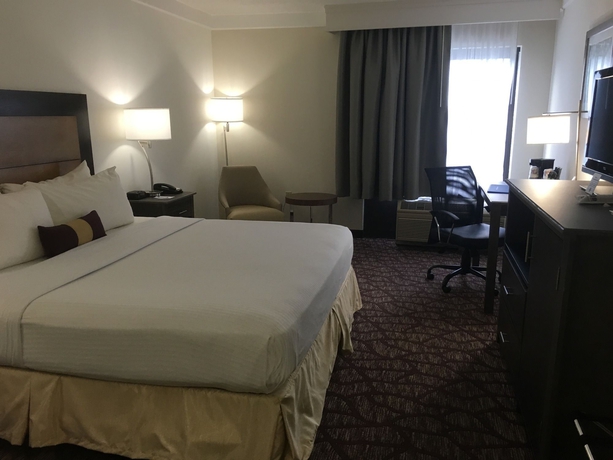 Imagen de la habitación del Hotel Spark by Hilton Fort Myers. Foto 1