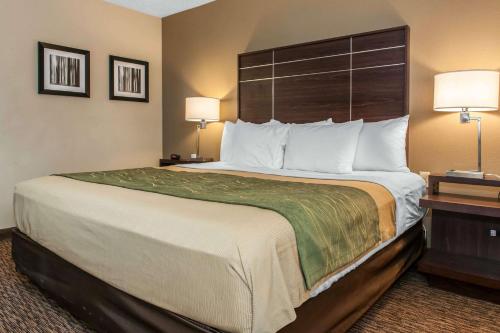 Imagen de la habitación del Hotel Spark by Hilton Fort Wayne. Foto 3