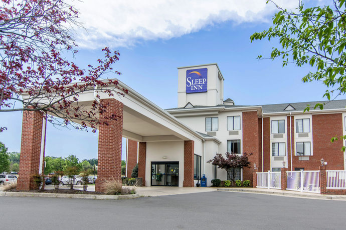 Imagen de los interiores del Hotel Spark by Hilton Fredericksburg Southpoint. Foto 16