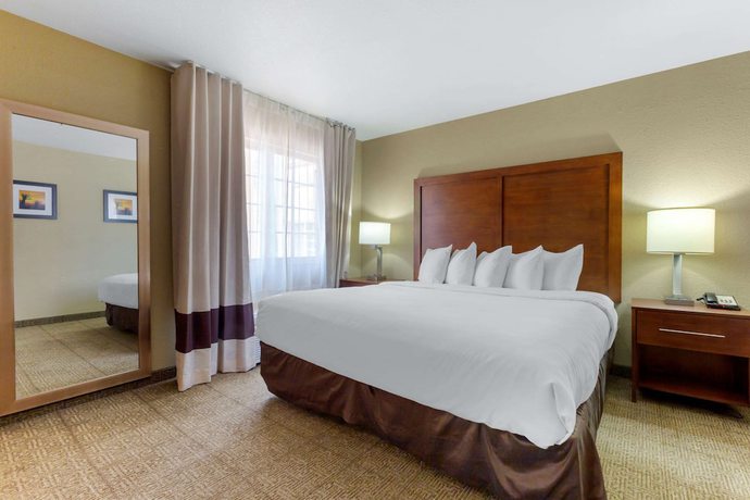 Imagen de la habitación del Hotel Spark by Hilton Glendale Peoria Phoenix North. Foto 7