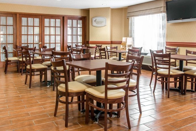 Imagen del bar/restaurante del Hotel Spark by Hilton Grand Rapids. Foto 2