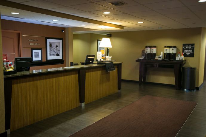 Imagen de los interiores del Hotel Spark by Hilton Green Bay. Foto 17