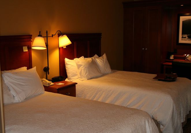 Imagen de la habitación del Hotel Spark by Hilton Green Bay. Foto 9