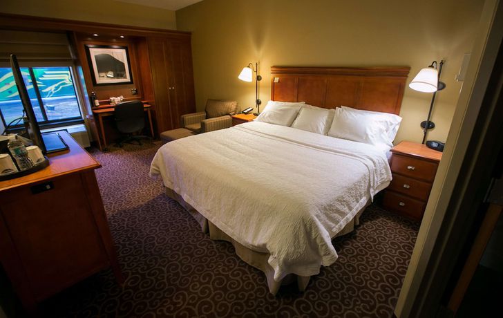 Imagen de la habitación del Hotel Spark by Hilton Green Bay. Foto 10