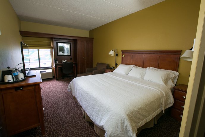 Imagen de la habitación del Hotel Spark by Hilton Green Bay. Foto 15