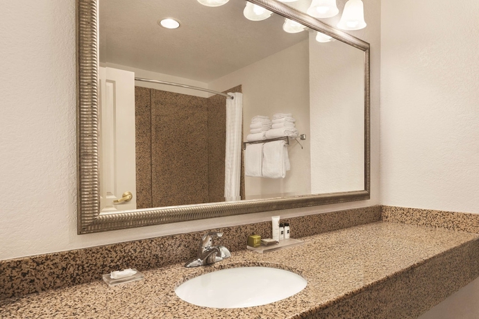 Imagen de la habitación del Hotel Spark by Hilton Homewood Birmingham. Foto 16
