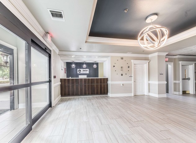 Imagen de los interiores del Hotel Spark by Hilton Lafayette South. Foto 20