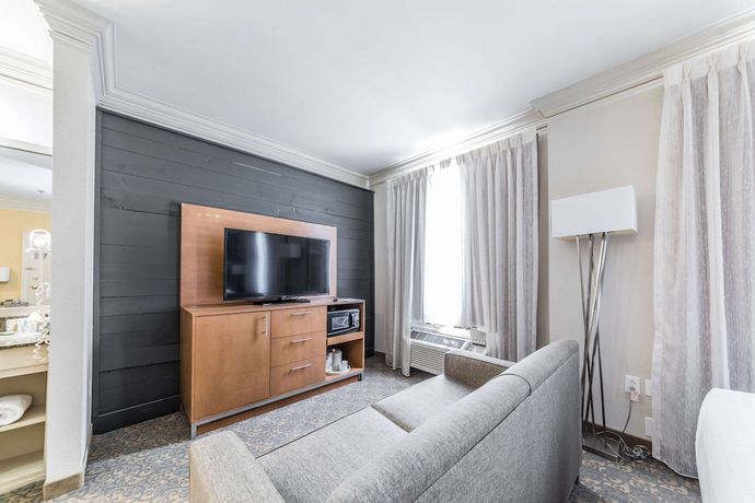 Imagen de la habitación del Hotel Spark by Hilton Lafayette South. Foto 13