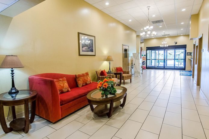 Imagen de los interiores del Hotel Spark by Hilton Lexington. Foto 19