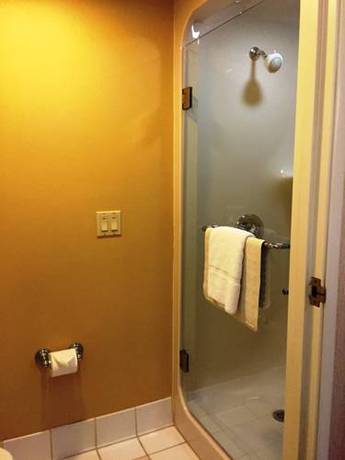 Imagen de la habitación del Hotel Spark by Hilton Lynchburg. Foto 5