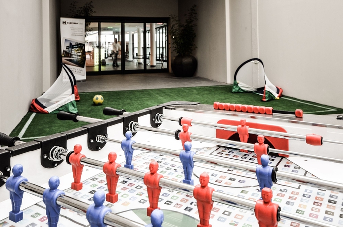 Imagen de los interiores del Hotel Spark by Hilton Milan Linate Airport. Foto 15