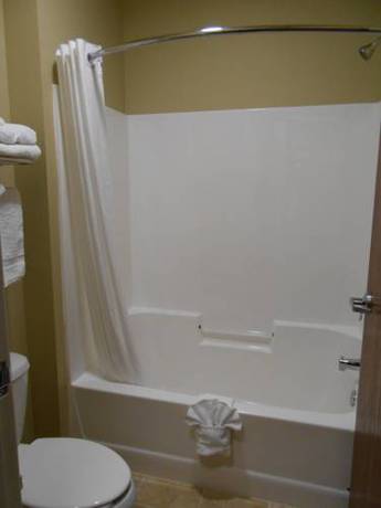 Imagen de la habitación del Hotel Spark by Hilton Minot. Foto 3