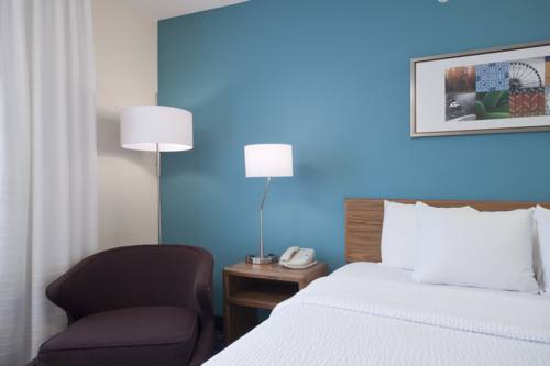 Imagen de la habitación del Hotel Spark by Hilton Moline Quad Cities. Foto 12
